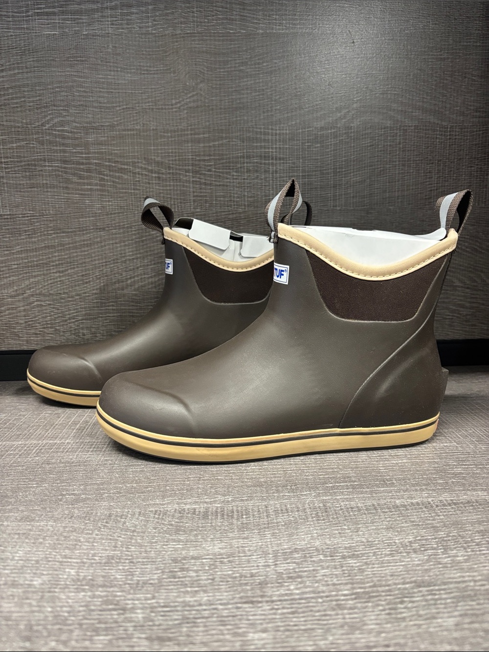 Women's Xtratuf Explorer Grade Ankle Deck Boot XWAB-900 (Brown) - Size 9
